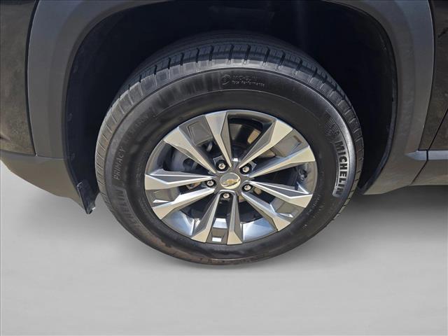 used 2025 Chevrolet Equinox car, priced at $25,995
