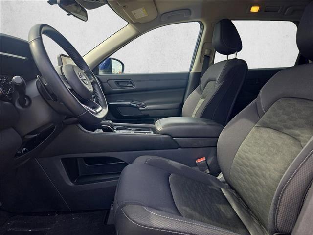 used 2025 Nissan Pathfinder car, priced at $29,295
