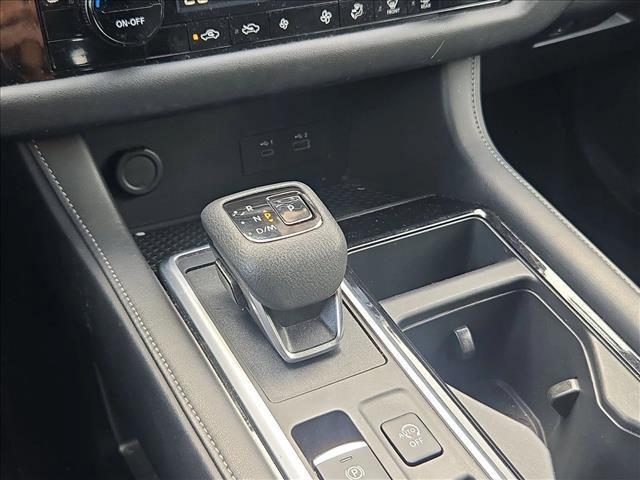 used 2025 Nissan Pathfinder car, priced at $29,295