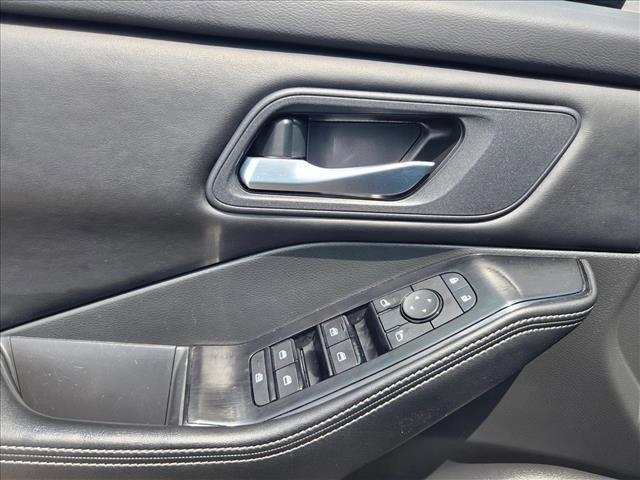 used 2025 Nissan Rogue car, priced at $21,995
