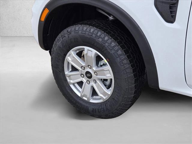 new 2025 Ford Ranger car, priced at $30,995