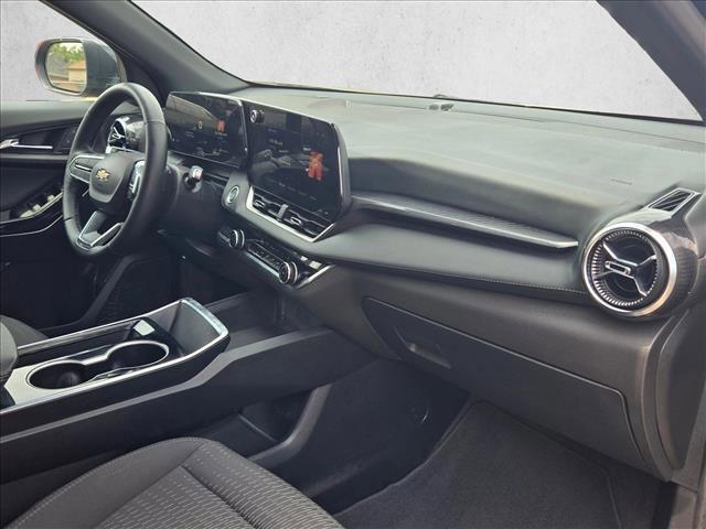 used 2025 Chevrolet Equinox car, priced at $24,295