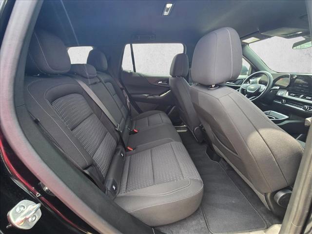 used 2025 Chevrolet Equinox car, priced at $24,295