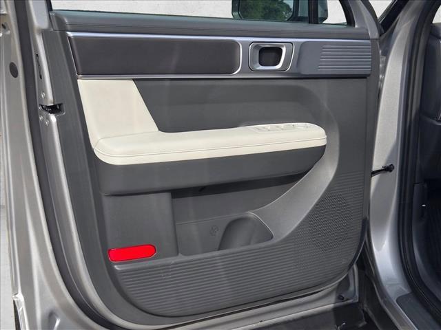 used 2025 Hyundai Santa Fe car, priced at $30,995