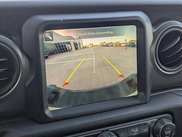 used 2023 Jeep Gladiator car, priced at $28,595