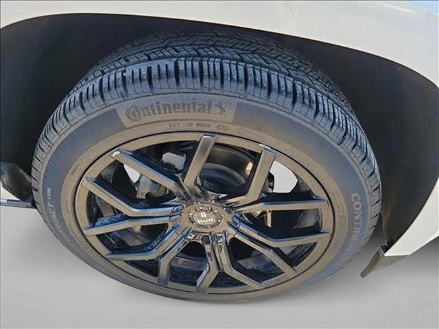 used 2018 GMC Yukon car, priced at $24,995