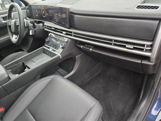used 2025 Hyundai Santa Fe car, priced at $28,995