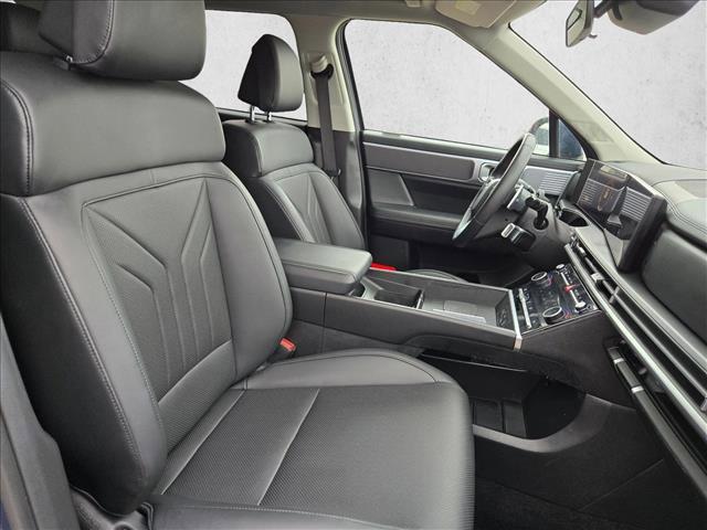 used 2025 Hyundai Santa Fe car, priced at $28,995
