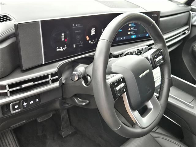 used 2025 Hyundai Santa Fe car, priced at $28,995