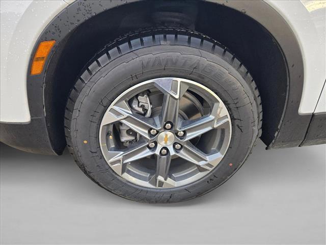 used 2025 Chevrolet Blazer car, priced at $26,220