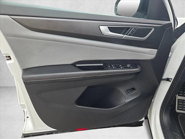 used 2024 Volkswagen Atlas car, priced at $32,941