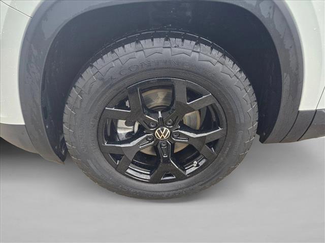 used 2024 Volkswagen Atlas car, priced at $32,941