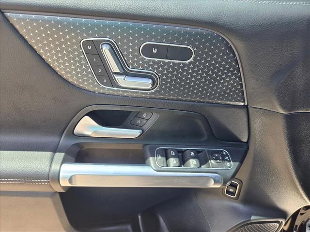 used 2025 Mercedes-Benz GLB 250 car, priced at $35,220