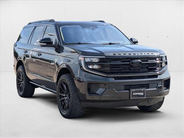 new 2025 Ford Expedition car, priced at $85,990