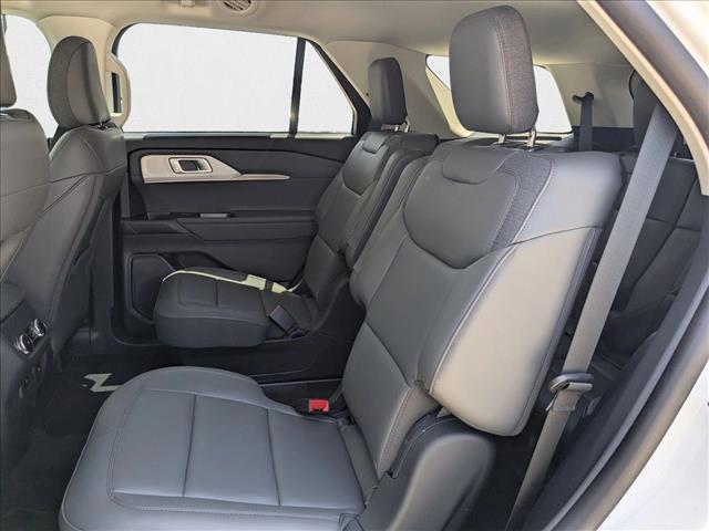 new 2025 Ford Explorer car, priced at $36,777