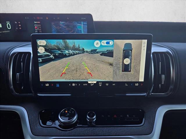 new 2026 Ford Expedition car, priced at $85,135