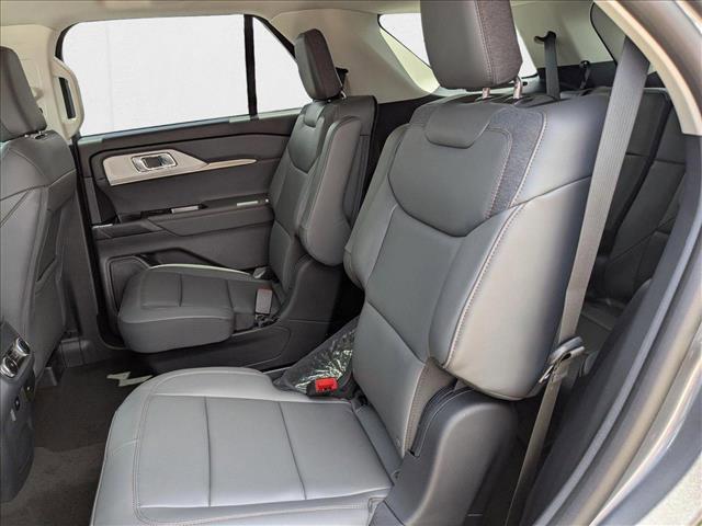 new 2025 Ford Explorer car, priced at $40,495