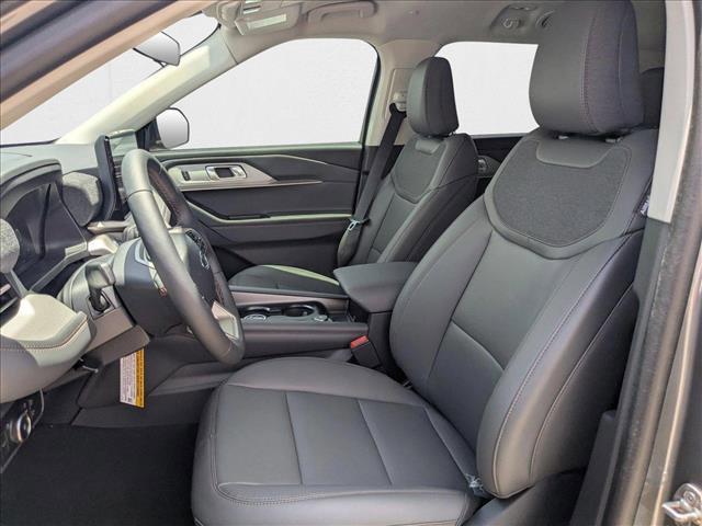 new 2025 Ford Explorer car, priced at $40,495