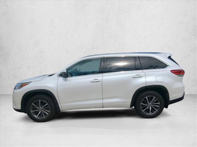 used 2017 Toyota Highlander car, priced at $16,295