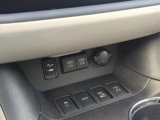 used 2017 Toyota Highlander car, priced at $16,295