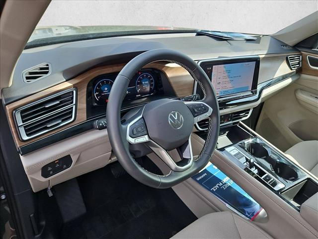 used 2026 Volkswagen Atlas car, priced at $32,595