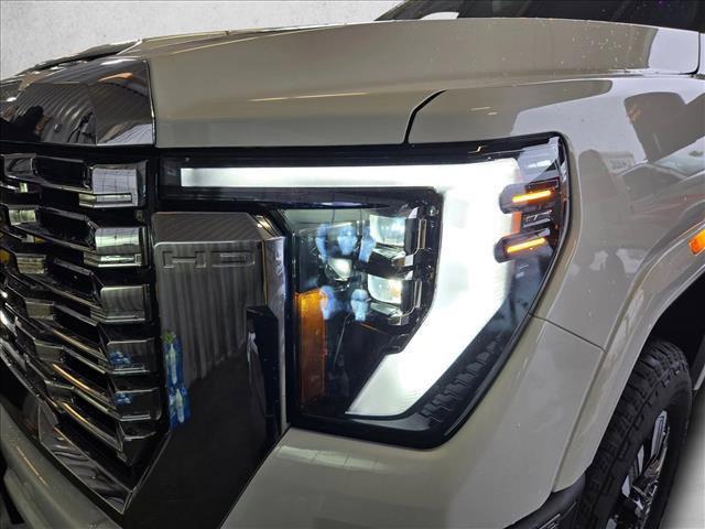 used 2025 GMC Sierra 2500 car, priced at $76,220