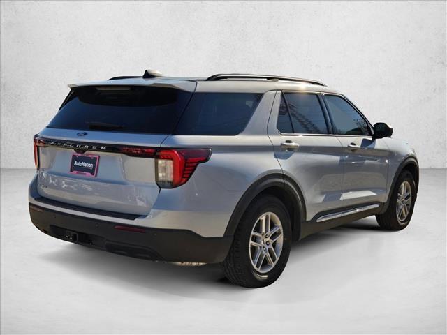 new 2025 Ford Explorer car, priced at $30,777