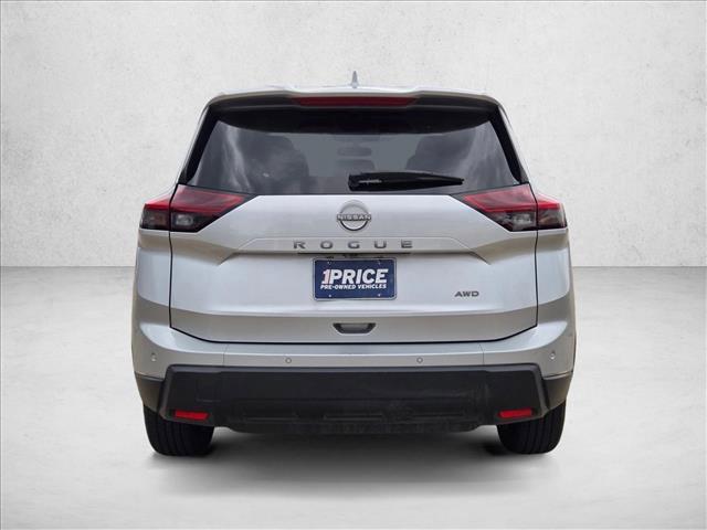 used 2025 Nissan Rogue car, priced at $20,995