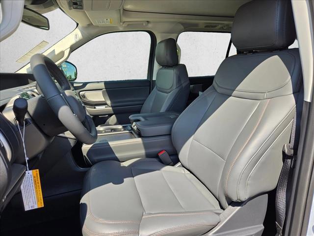 new 2025 Ford Expedition car, priced at $61,995
