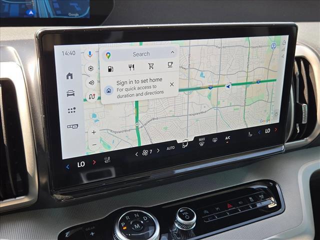 new 2025 Ford Expedition car, priced at $61,995