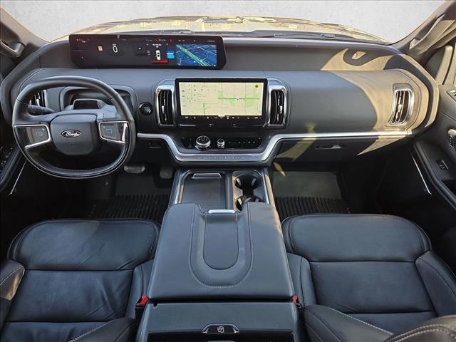 used 2025 Ford Expedition Max car, priced at $71,995