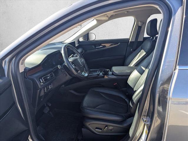 used 2022 Lincoln Nautilus car, priced at $28,695