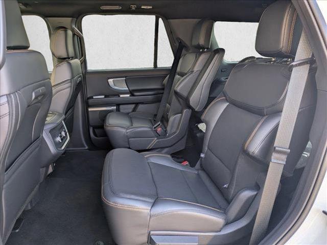 new 2025 Ford Expedition car, priced at $77,995