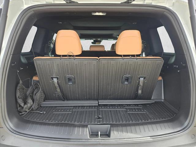 used 2025 Hyundai Santa Fe car, priced at $37,995