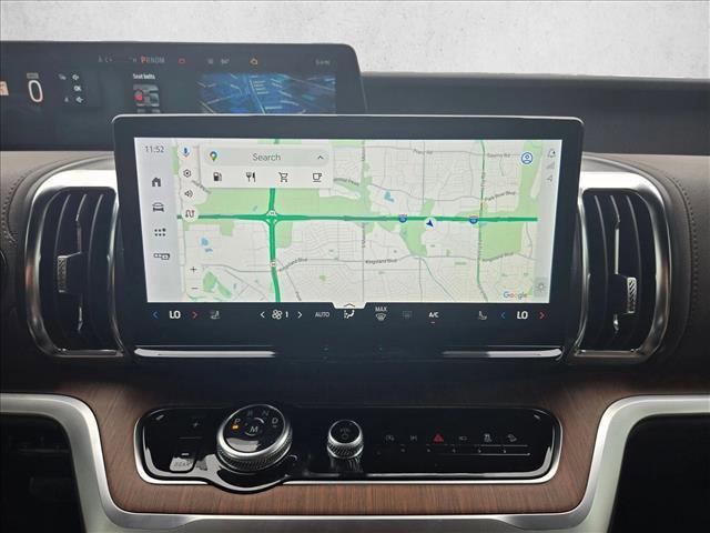 new 2026 Ford Expedition car, priced at $88,545