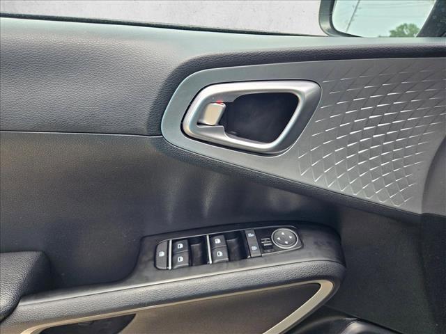 used 2025 Kia Soul car, priced at $18,220