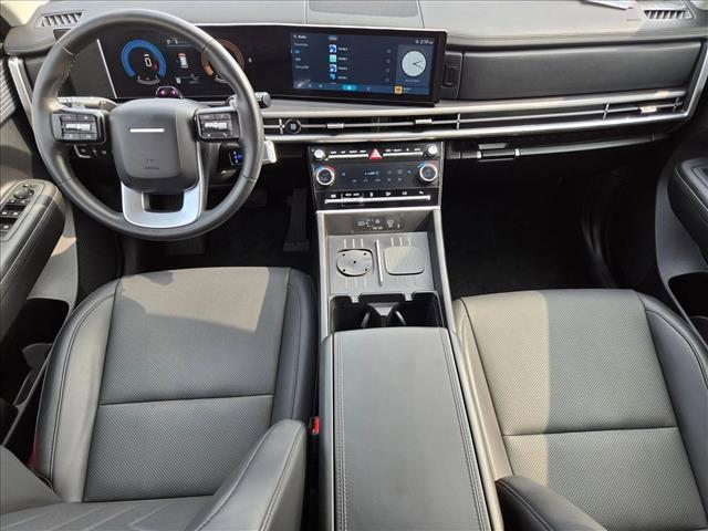used 2025 Hyundai Santa Fe car, priced at $27,995