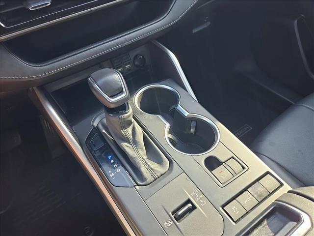 used 2021 Toyota Highlander car, priced at $25,830
