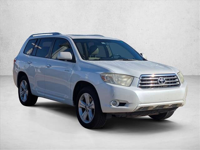 used 2010 Toyota Highlander car, priced at $9,995