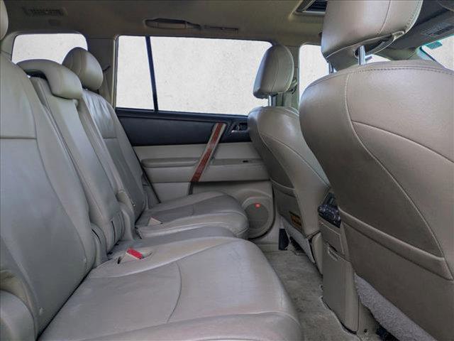 used 2010 Toyota Highlander car, priced at $9,995