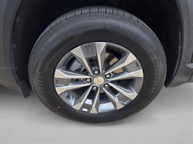 used 2025 Chevrolet Equinox car, priced at $23,995