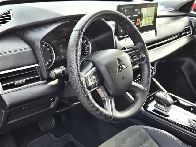 used 2025 Mitsubishi Outlander car, priced at $23,720