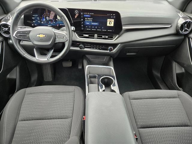 used 2025 Chevrolet Equinox car, priced at $24,596