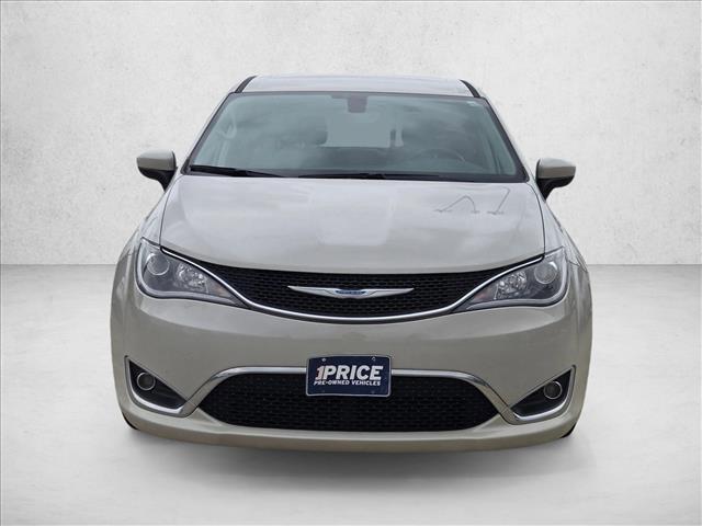 used 2017 Chrysler Pacifica car, priced at $14,720