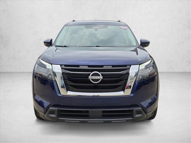 used 2025 Nissan Pathfinder car, priced at $29,995