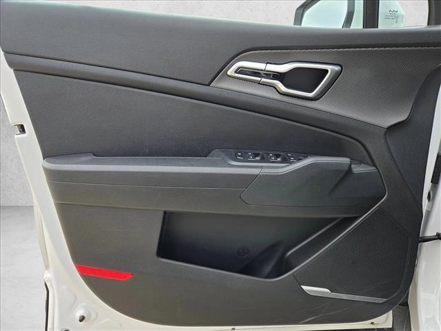 used 2025 Kia Sportage car, priced at $23,995