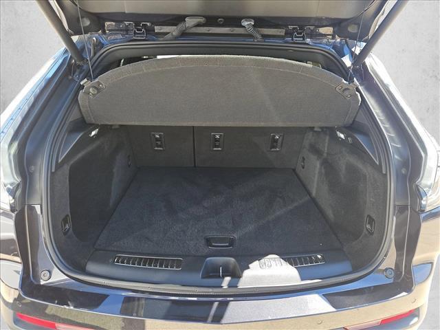 used 2022 Cadillac XT4 car, priced at $18,999