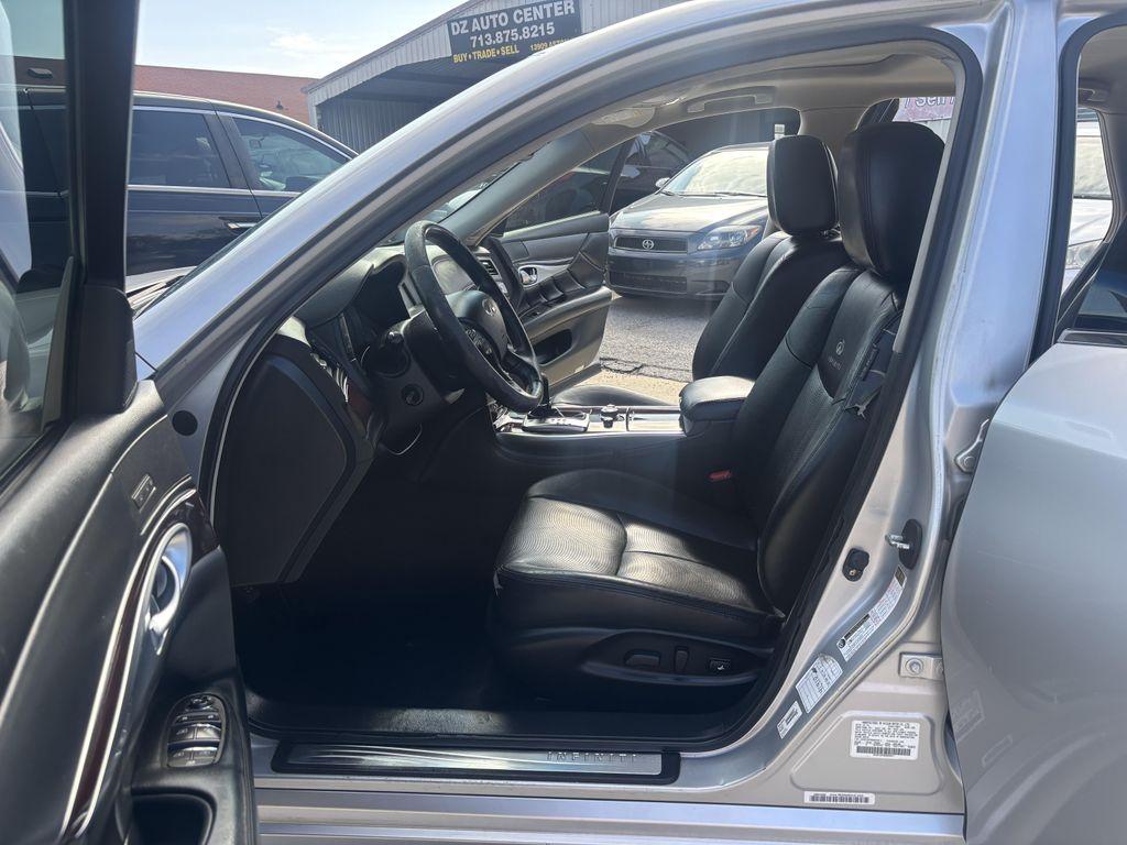 used 2014 INFINITI Q70 car, priced at $6,795