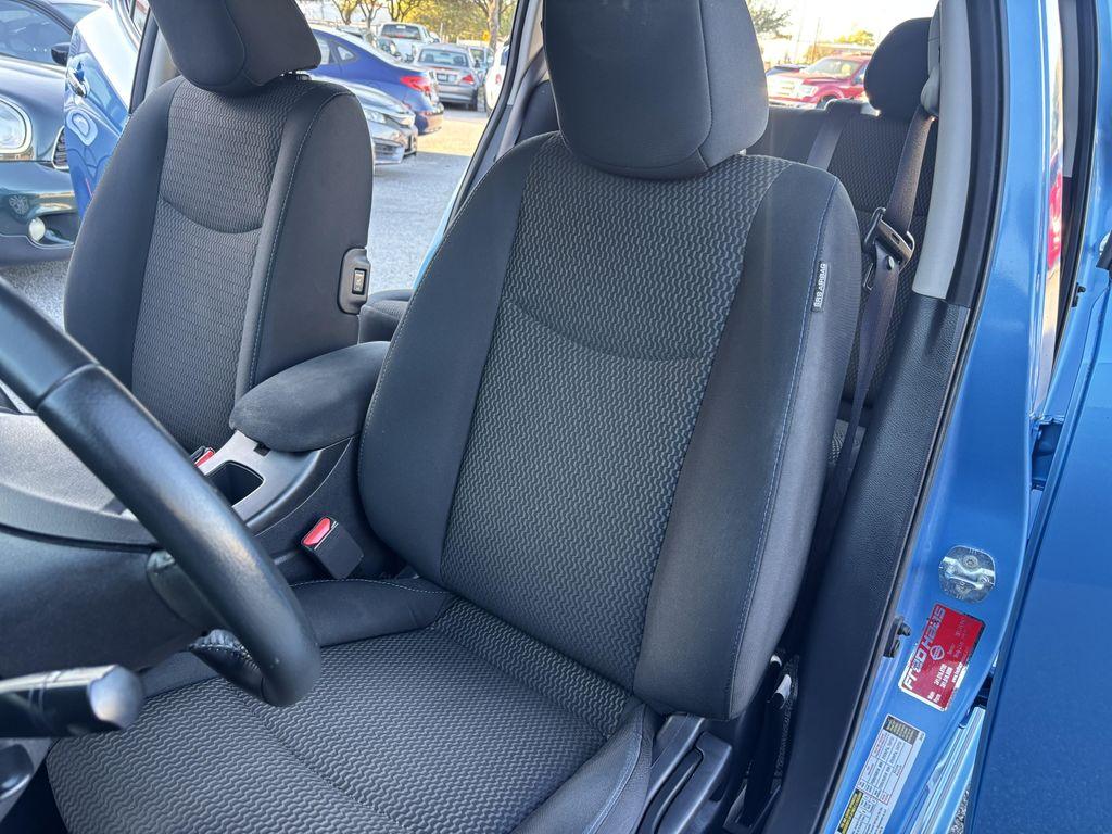 used 2013 Nissan Leaf car, priced at $4,495