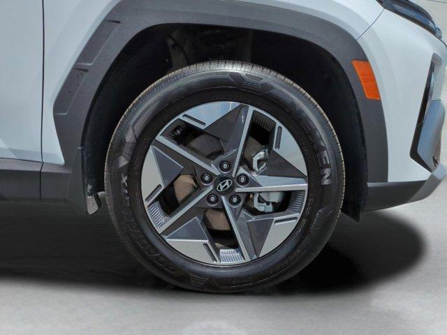 used 2025 Hyundai TUCSON Hybrid car, priced at $33,382